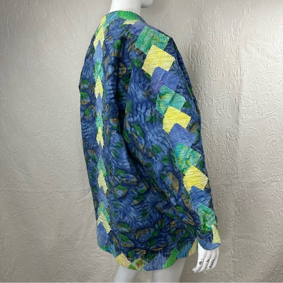 Handmade OOAK Reversible Batik Quilted Jacket - Picture 7 of 14